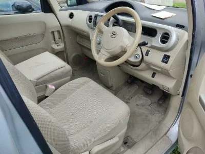 TOYOTA PORTE