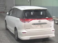 Цена авто Toyota Estima с аукционов Японии, номер кузова ACR50W, пробег 200 000, оценка 7