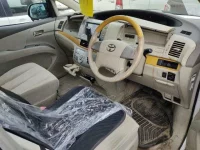 Цена авто Toyota Estima с аукционов Японии, номер кузова ACR50W, пробег 200 000, оценка 7