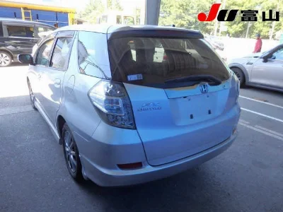 HONDA FIT SHUTTLE