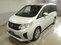 Цена авто Honda Stepwgn с аукционов Японии, номер кузова RP2, пробег 147 000, оценка 7