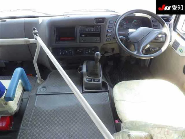 Mitsubishi FUSO ROSA  с аукциона в Японии