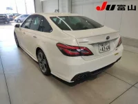 Цена авто Toyota Crown с аукционов Японии, номер кузова AZSH20, пробег 46 000, оценка 1