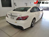 Цена авто Toyota Crown с аукционов Японии, номер кузова AZSH20, пробег 46 000, оценка 1