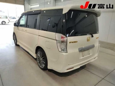 HONDA STEP WAGON