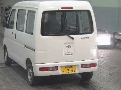 DAIHATSU HIJET VAN