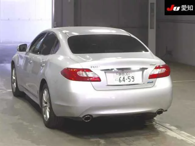 Nissan FUGA HYBRID  с аукциона в Японии