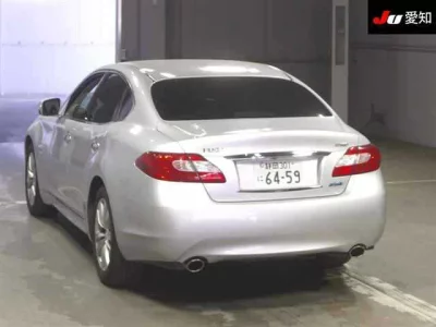 Nissan FUGA HYBRID