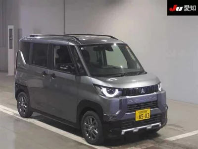 Mitsubishi Delica Mini