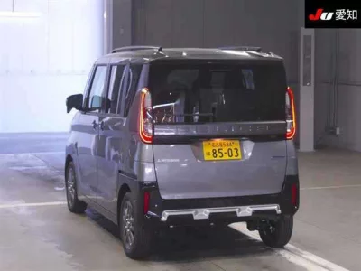 Mitsubishi Delica Mini