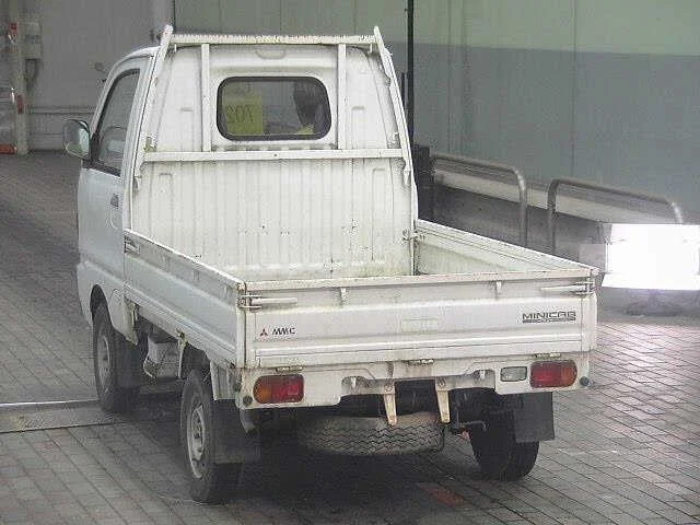 Mitsubishi Minicab  с аукциона в Японии