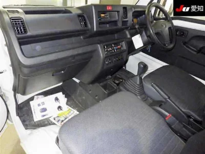DAIHATSU HIJET TRUCK