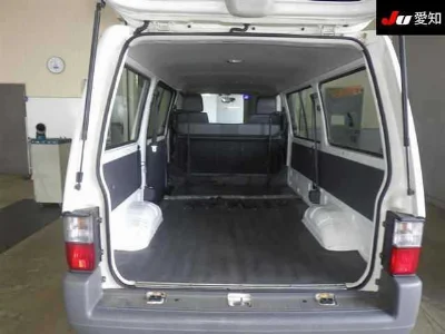 Mazda Bongo Van