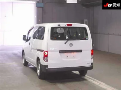 Nissan NV200 VANETTE VAN