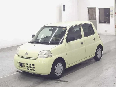 DAIHATSU ESSE
