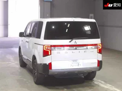 Статистика аукционов Mitsubishi Delica D:5