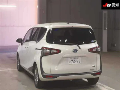 Toyota Sienta