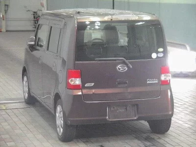 DAIHATSU MOVE CONTE