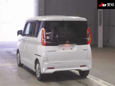 Mitsubishi eK X Space