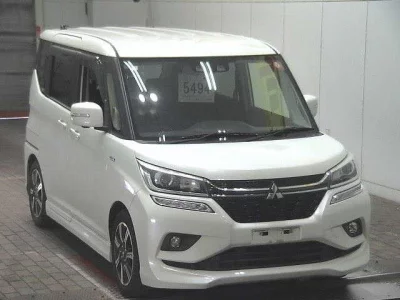 Mitsubishi Delica D:2