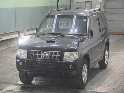 Nissan Kix