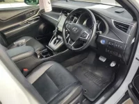 Цена авто Toyota Harrier с аукционов Японии, номер кузова AVU65W, пробег 46 000, оценка 3