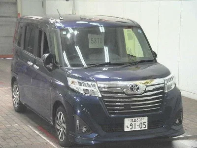 TOYOTA ROOMY