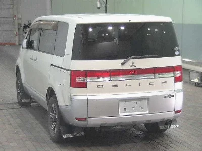 Статистика аукционов Mitsubishi Delica D:5
