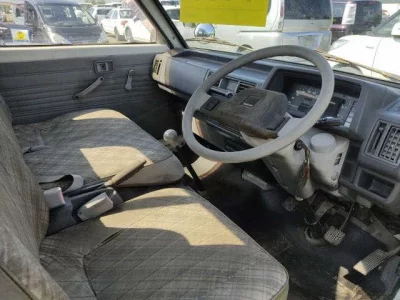 Nissan Vanette Truck