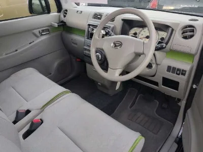 DAIHATSU MOVE CONTE