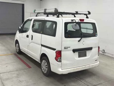 Nissan NV200 VANETTE VAN