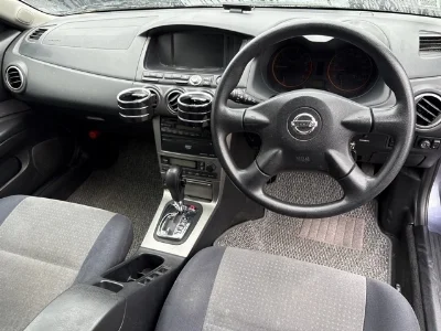 Nissan Avenir