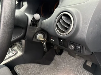 Nissan Avenir