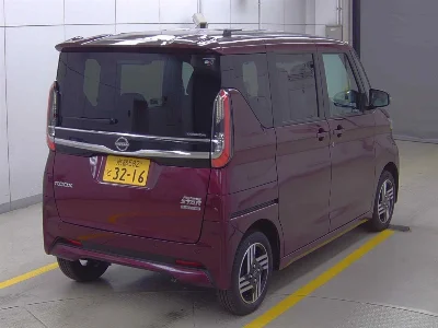 Статистика аукционов Nissan Roox