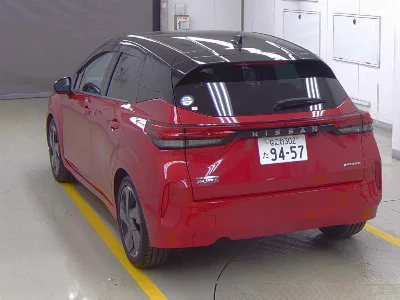 Nissan Aura