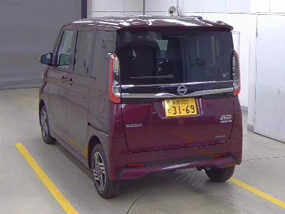 Статистика аукционов Nissan Roox