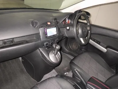 Статистика аукционов Mazda Demio