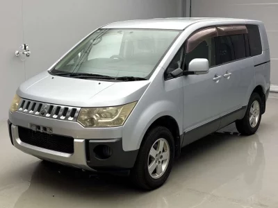 Статистика аукционов Mitsubishi Delica D:5