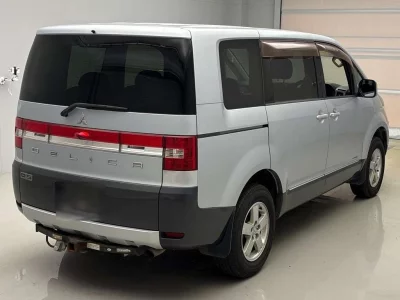 Статистика аукционов Mitsubishi Delica D:5