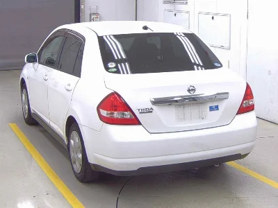 Nissan Tiida Latio