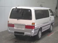Цена авто Toyota RegiusAce с аукционов Японии, номер кузова RZH112V, пробег 109 000, оценка 6