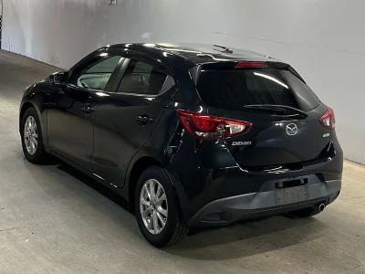 Статистика аукционов Mazda Demio