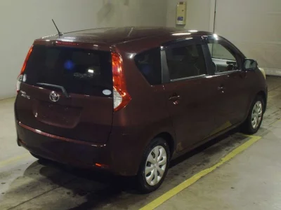 Toyota Passo Sette