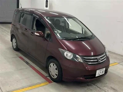 HONDA FREED