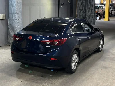 Статистика аукционов Mazda Axela