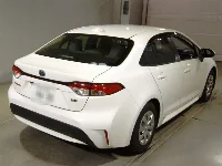 Цена авто Toyota Corolla с аукционов Японии, номер кузова ZWE214, пробег 97 000, оценка 8