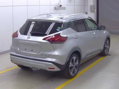 Статистика аукционов Nissan Kicks