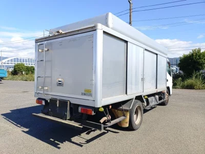 Mitsubishi Fuso Canter