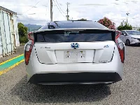 Цена авто Toyota Prius с аукционов Японии, номер кузова ZVW50, пробег 111 000, оценка 2