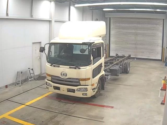 NISSAN DIESEL (UD) CONDOR  с аукциона в Японии